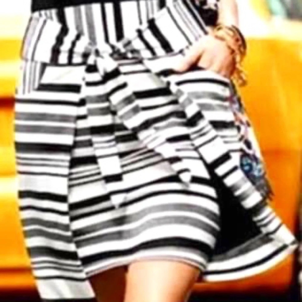 Women's cabi Grandstand Ponte Knit Black White Stripe Faux Wrap Pencil Skirt - Picture 4 of 16